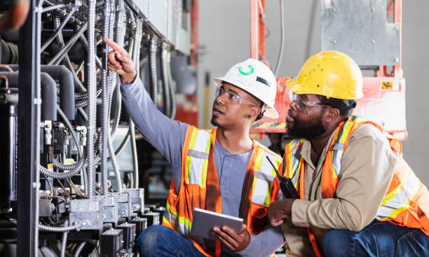 Best Local Electrician Companies  in Santa Rosa, CA